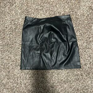 NEVER WORN leather skirt
